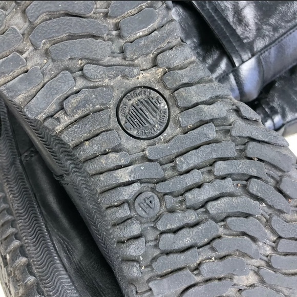 Palladium Leather/Faux Fur Boot - Picture 4 of 6